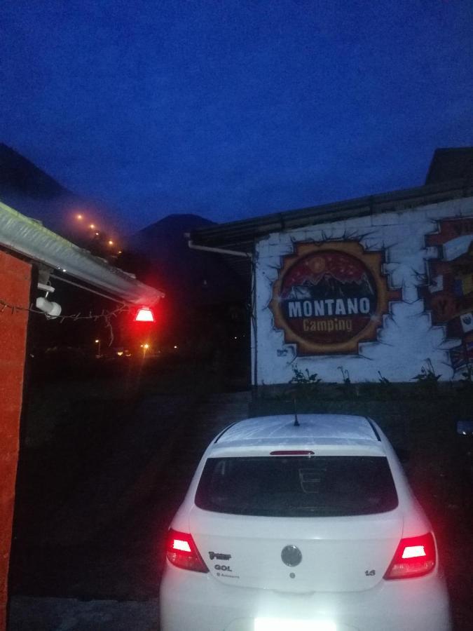 Montano Camping & Hostel Baños Extérieur photo