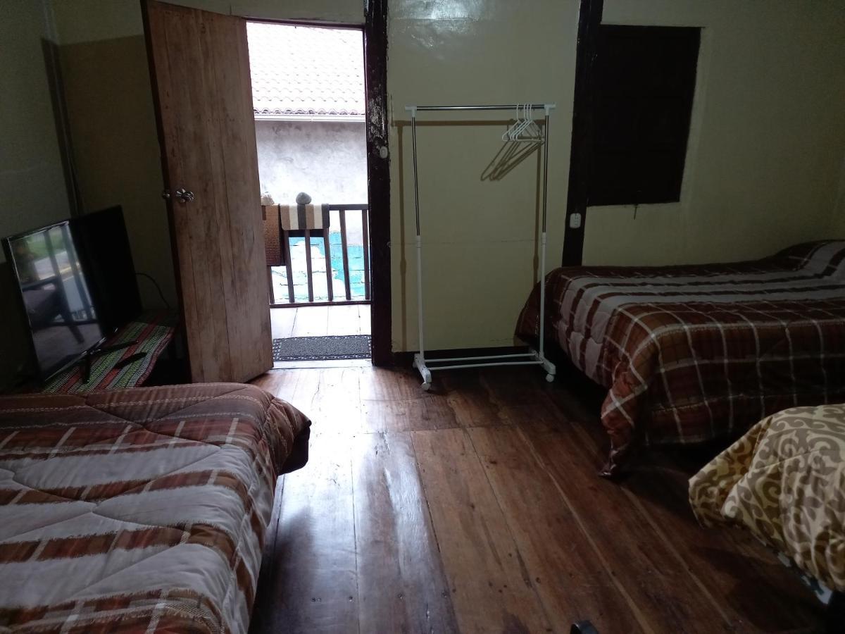 Montano Camping & Hostel Baños Extérieur photo