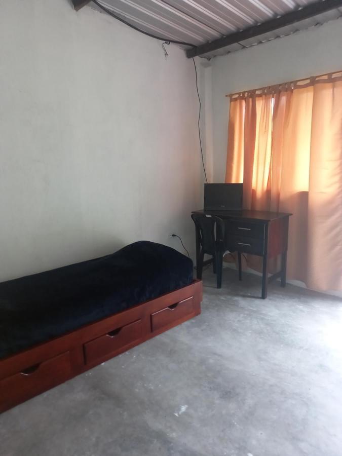 Montano Camping & Hostel Baños Extérieur photo