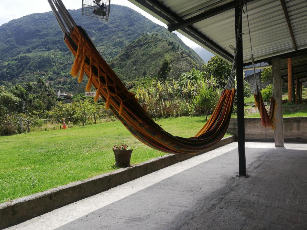 Montano Camping & Hostel Baños Extérieur photo